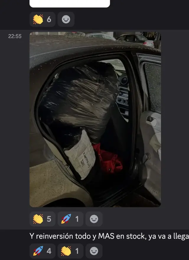 Foto del Discord: Y reinversión todo y MÁS en stock